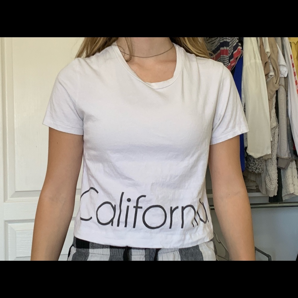 “california” crop top